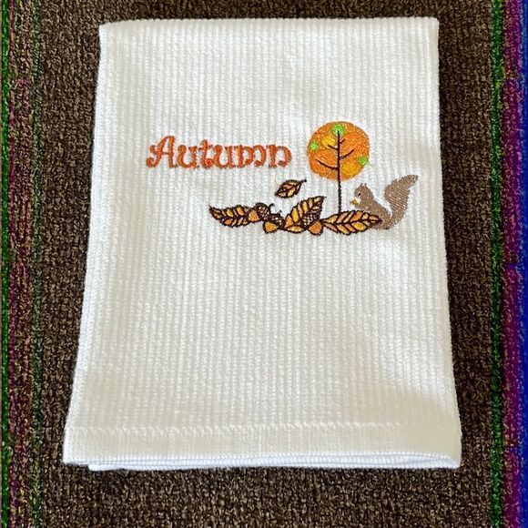 Autumn Custom Embroidered White Cotton Barmop Towel - Picture 1 of 8